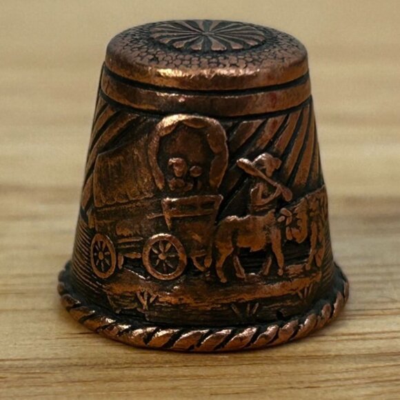 Death Valley California Copper Thimble With Wagon & Scenic Design Collectible Se - Picture 1 of 6